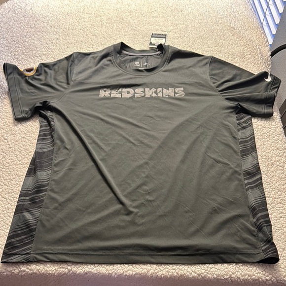 NFL Nike Black Redskins Short Sleeve Tee Crew Neck - Picture 1 of 7